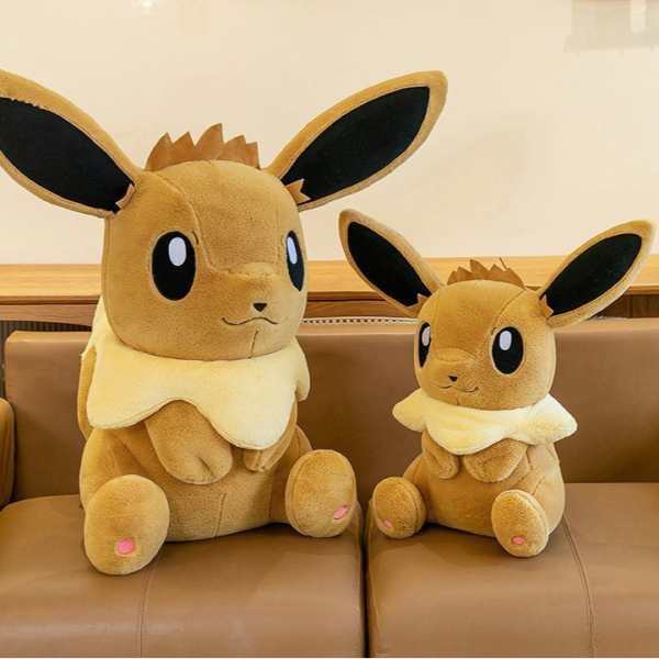 Peluche évoli pokémon assise