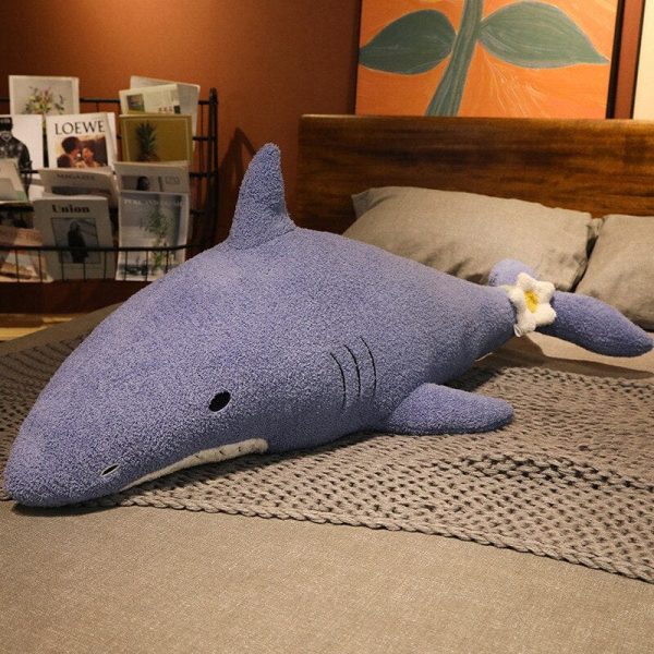 grand requin peluche géante