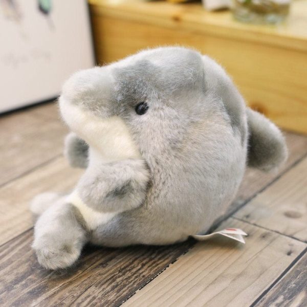 Le petit dauphin peluche baleine