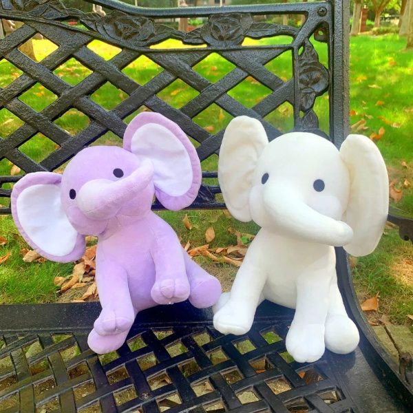 peluche éléphant coloré avec trompe tordue